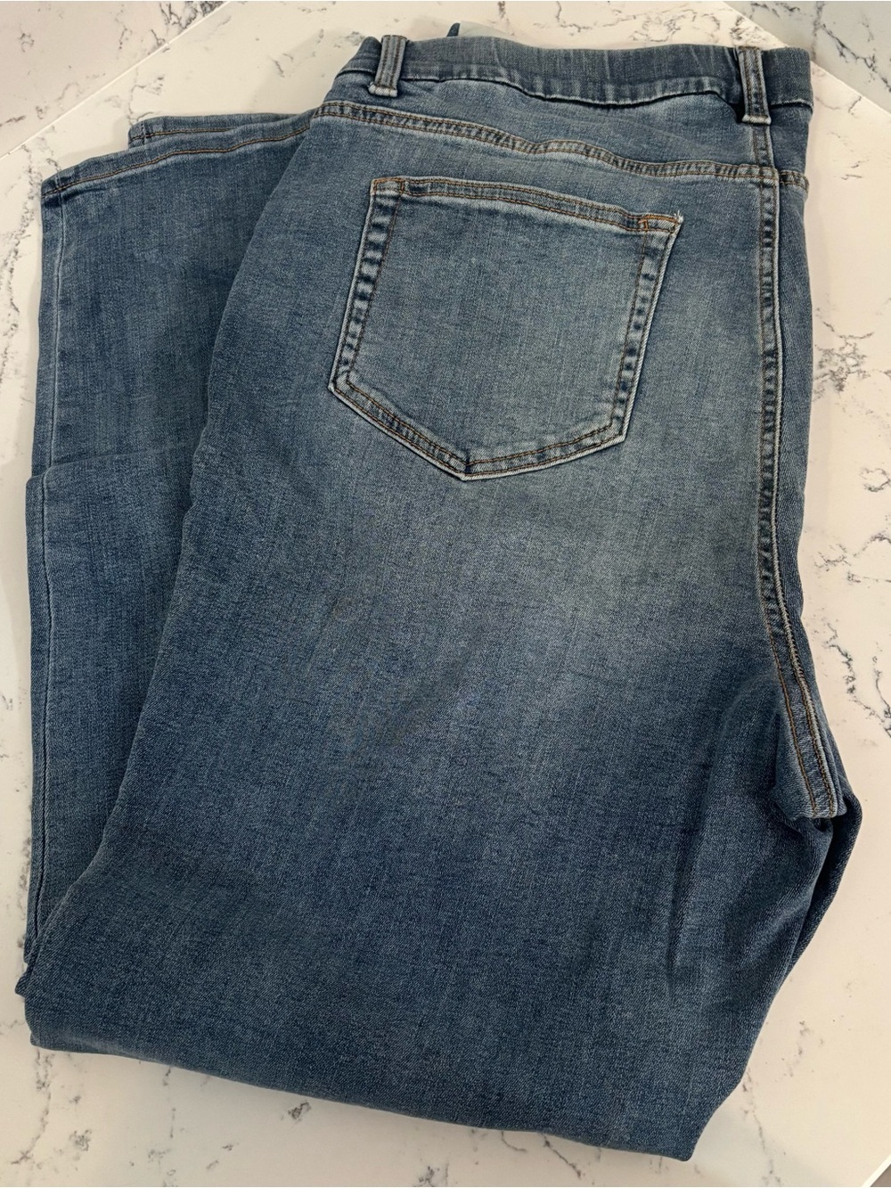 Denim&Co Women's Canyon Retreat Slim Leg Jeans — Antique Indigo Wash